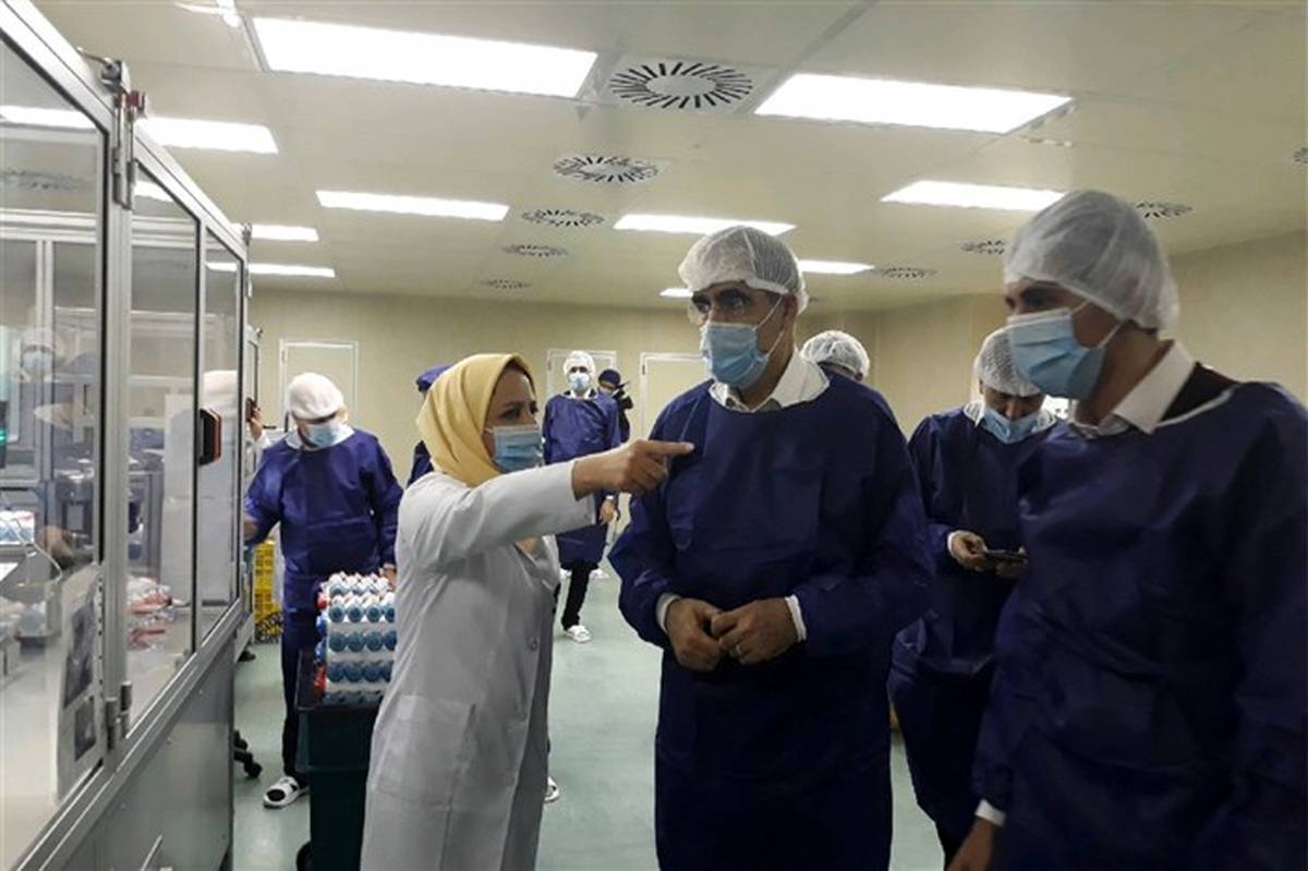 وزیر بهداشت از 2 شرکت تجهیزات بهداشتی و دارویی سمنان بازدید کرد