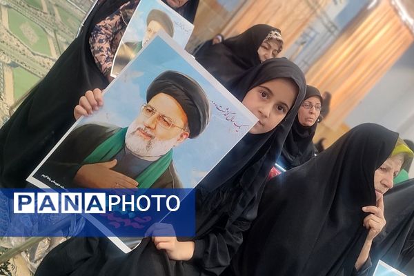 برگزاری مراسم اولین سالگرد شهادت شهدای خدمت در مصلی رباط کریم