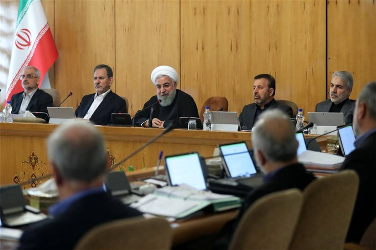 روحانی: باید قیمت ها در بازار متعادل شود تا به مردم اجحاف نشود
