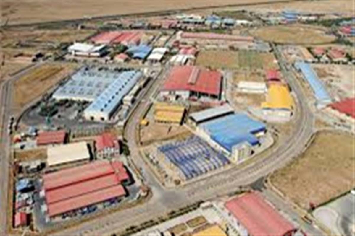 رئیس سازمان صنعت کرمانشاه: 152 واحد صنعتی در مناطق زلزله‌زده کرمانشاه فعال شد