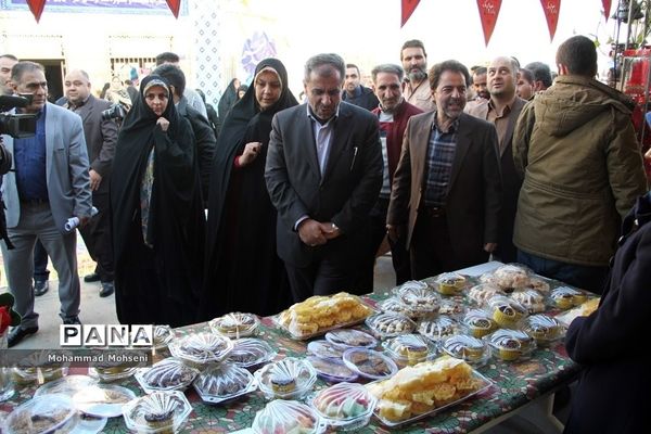 مراسم افتتاحیه نمایشگاه هفته فرهنگی شهرستان ری در فرهنگسرای ولاء