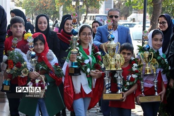 استقبال از دانش‌آموزان شرکت‌کننده در مسابقات جهانی 2018 uc-mas مالزی