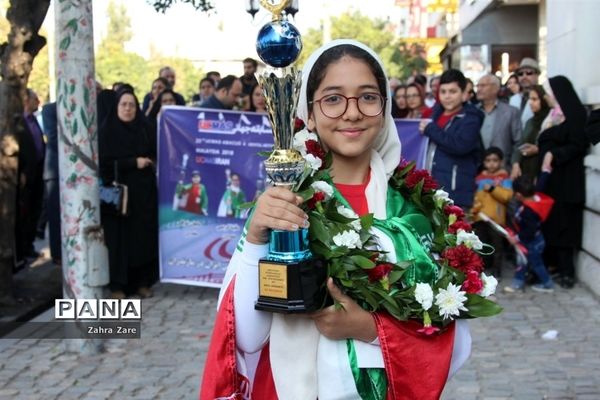 استقبال از دانش‌آموزان شرکت‌کننده در مسابقات جهانی 2018 uc-mas مالزی