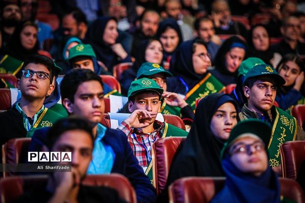 آیین تنفیذ احکام شهرداران مدارس