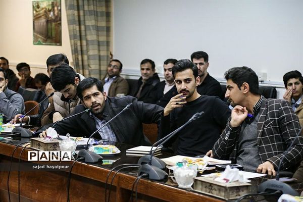 حضور امیرآبادی نماینده مجلس در دانشگاه آزاد اسلامی قم و دیدار با دانشجویان بسیجی و انجمن‌های دانشجویی