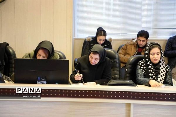 نشست خبری مدیرکل راهداری و حمل و نقل جاده‌ای آذربایجان غربی