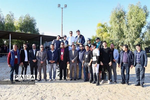 برگزاری مسابقات پرش با اسب قهرمانی استان قم