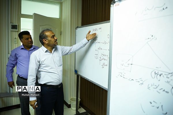 جلسه هم اندیشی نظارت بر سرویس مدارس و کار فرهنگی