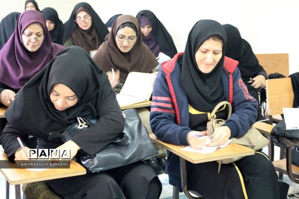 برگزاری دوره‌های آموزشی پیشتازان در سازمان دانش‌آموزی استان همدان