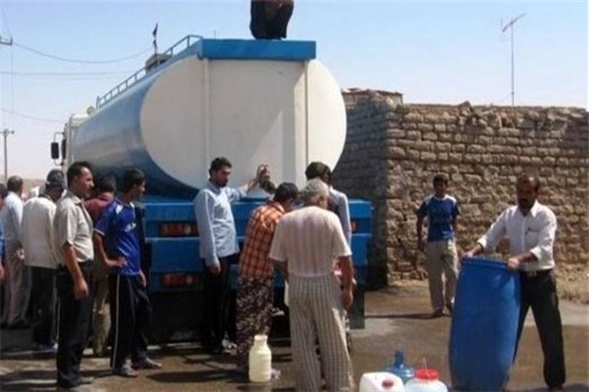 آب رسانی سیار برای تامین آب شرب ۳۰۰ روستا در یزد‌