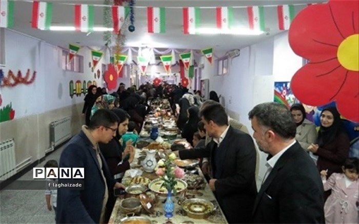 سومین جشنواره غذاهای بومی محلی اردستان برگزار شد