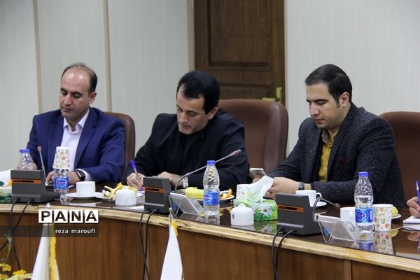 نشست خبری  رئیس بانک ملی آذربایجان غربی