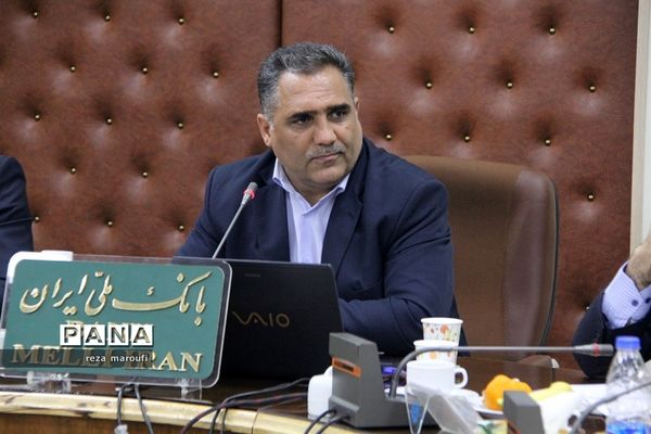 نشست خبری  رئیس بانک ملی آذربایجان غربی