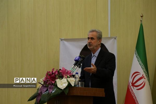 بازدید معاون استخدامی رئیس جمهور از شعبه پنجم سازمان تامین اجتماعی تبریز
