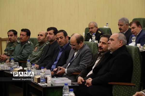 بازدید معاون استخدامی رئیس جمهور از شعبه پنجم سازمان تامین اجتماعی تبریز