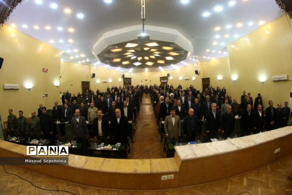 بازدید معاون استخدامی رئیس جمهور از شعبه پنجم سازمان تامین اجتماعی تبریز