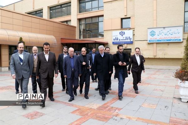 بازدید معاون استخدامی رئیس جمهور از شعبه پنجم سازمان تامین اجتماعی تبریز