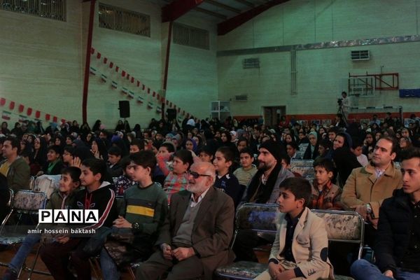 برگزاری جشن  شب یلدا در آستانه چهلمین سالگرد پیروزی انقلاب اسلامی ایران