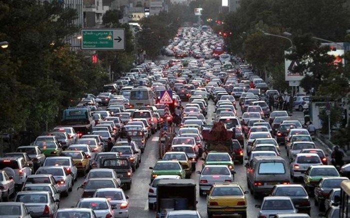 ترافیک صبحگاهی معابر تهران در نخستین روز زمستان