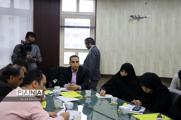 نشست خبری معاون سواد آموزی آموزش و پرورش خراسان رضوی
