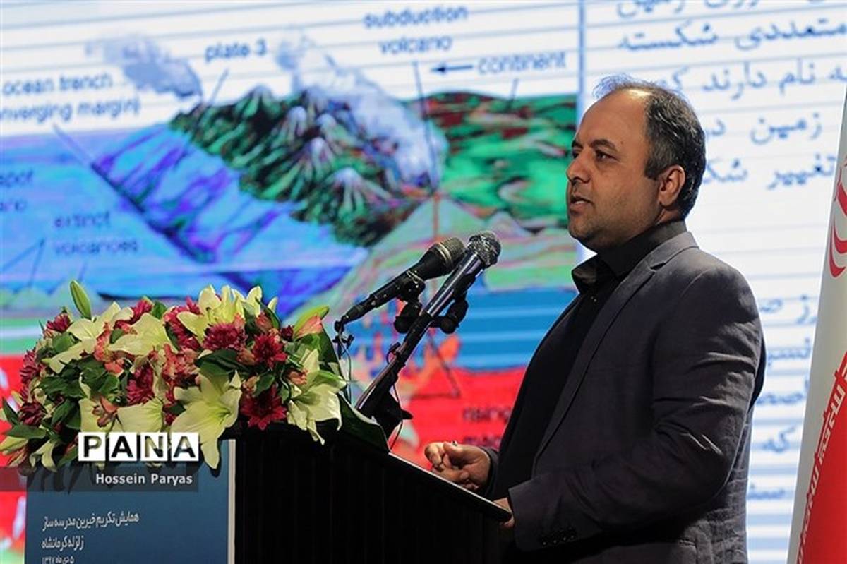 رئیس سازمان نوسازی مدارس: با تحویل ۱۰۸ مدرسه مناطق زلزله‌زده کرمانشاه سرانه فضای آموزشی استان به ۷.۲۱ مترمربع می‌رسد