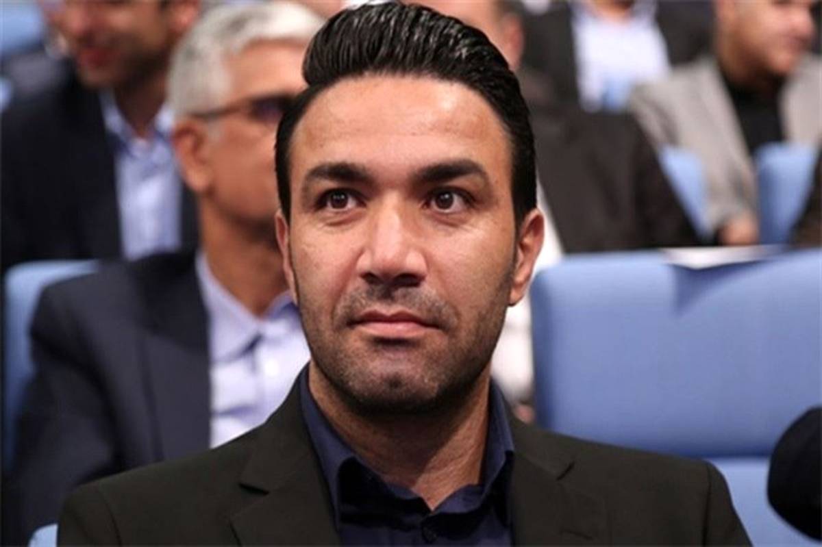 مدیرعامل ایران‌خودرو  سرمربی‌گری  جواد نکونام در پیکان را لغو کرد