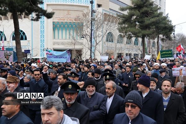 راهپیمایی 9 دی در مشهد