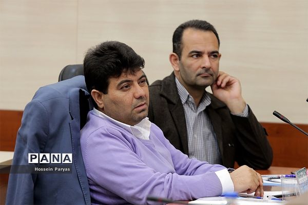 نشست هم‌اندیشی  مدیران ستادی و استانی سازمان دانش‌آموزی