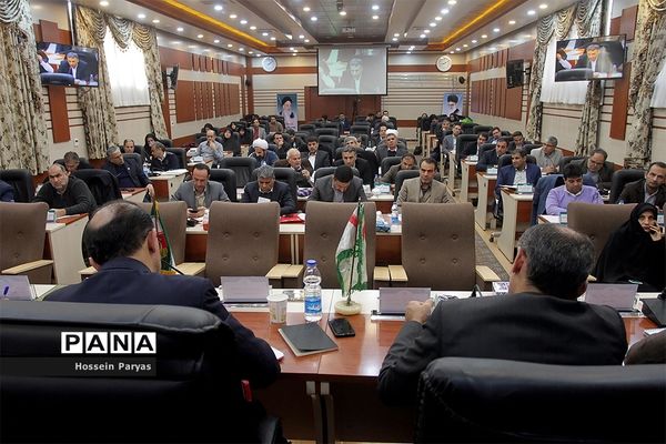 نشست هم‌اندیشی  مدیران ستادی و استانی سازمان دانش‌آموزی