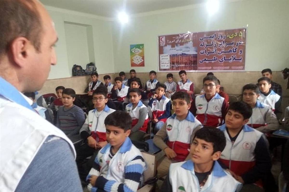 طرح ملی دادرس در 350 مدرسه آذربایجان غربی اجرا شد