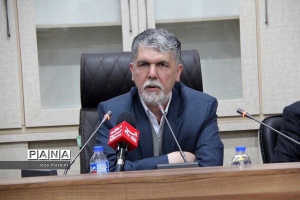 نشست خبری وزیر فرهنگ و ارشاد اسللمی با خبرنگاران آذربایجان غربی