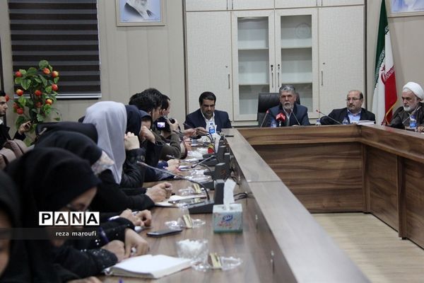 نشست خبری وزیر فرهنگ و ارشاد اسللمی با خبرنگاران آذربایجان غربی
