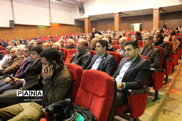 نشست خبری وزیر فرهنگ و ارشاد اسللمی با خبرنگاران آذربایجان غربی
