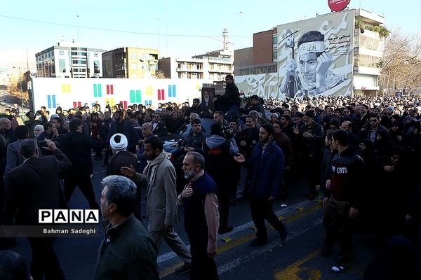 مراسم تشییع پیکر آیت‌الله هاشمی شاهرودی در تهران