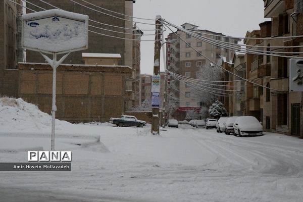 اولین برف زمستانی در ارومیه