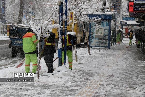 اولین برف زمستانی در ارومیه