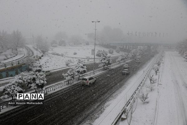 اولین برف زمستانی در ارومیه