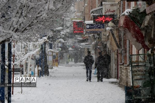 اولین برف زمستانی در ارومیه