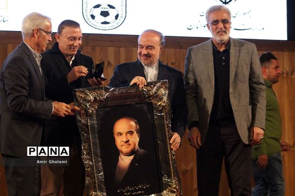 آیین نکوداشت مربیان برتر سال 1396