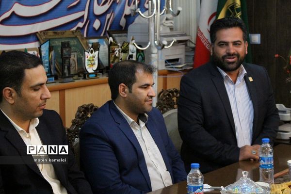 دیدار مدیر سازمان دانش‌آموزی سیستان و بلوچستان با رئیس اتحادیه انجمن‌های اسلامی دانش‌آموزان
