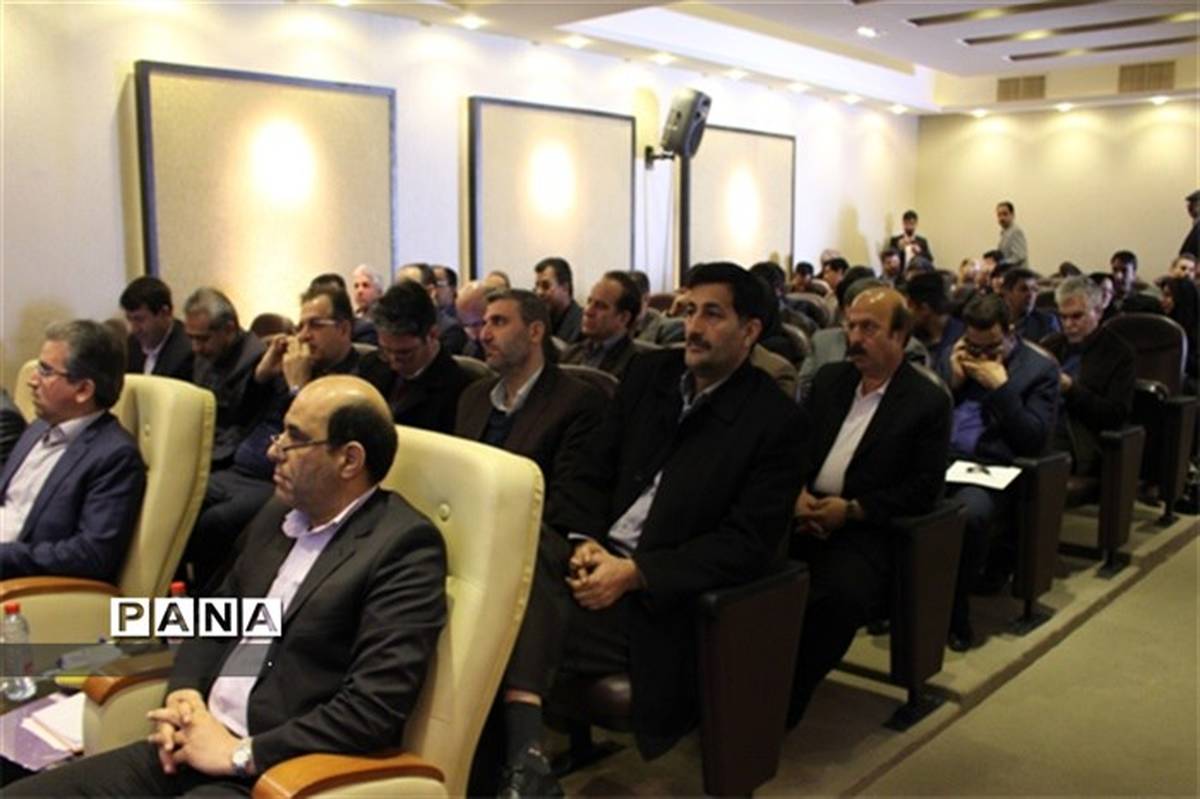 افتتاحیه دفتر همکاری های شهرک صنعتی با هنرستان کاردانش استان یزد