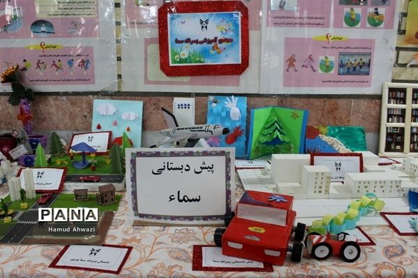 نمایشگاه  دستاوردهای دانش‌آموزان شهرستان بوشهر-۱