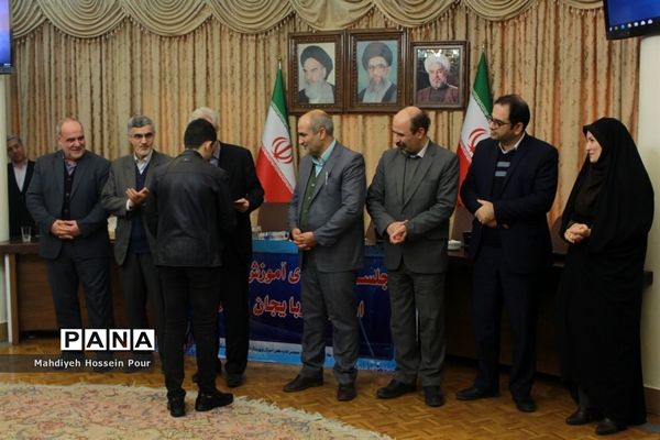 هشتمین جلسه شورای آموزش و پرورش استان با حضور استاندار آذربایجان شرقی