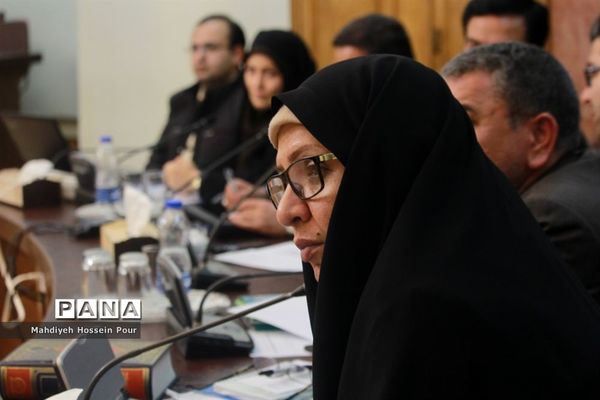 هشتمین جلسه شورای آموزش و پرورش استان با حضور استاندار آذربایجان شرقی