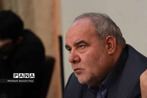 هشتمین جلسه شورای آموزش و پرورش استان با حضور استاندار آذربایجان شرقی