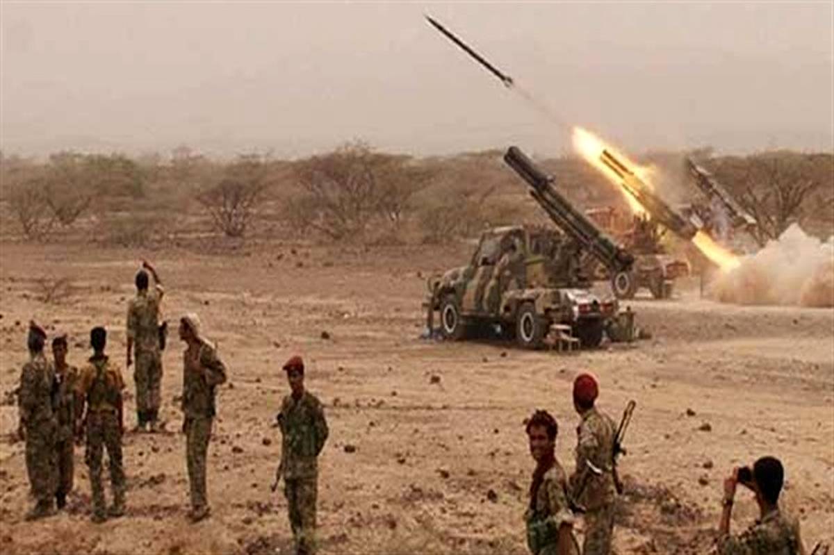 ارتش یمن دو موشک به مواضع نظامیان سعودی شلیک کرد