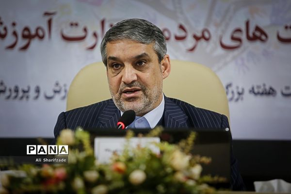 نشست خبری رئیس سازمان مدارس و مراکز غیردولتی