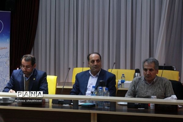 جلسه کارشناسان تعاون و امور رفاهی آموزش و پرورش آذربایجان‌شرقی