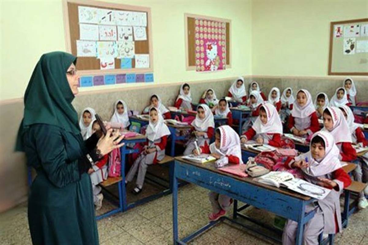 کمبود مدرسه در مسکن مهر دامغان/تحصیل۱۰۰۰دانش‌آموز در مدارس همجوار