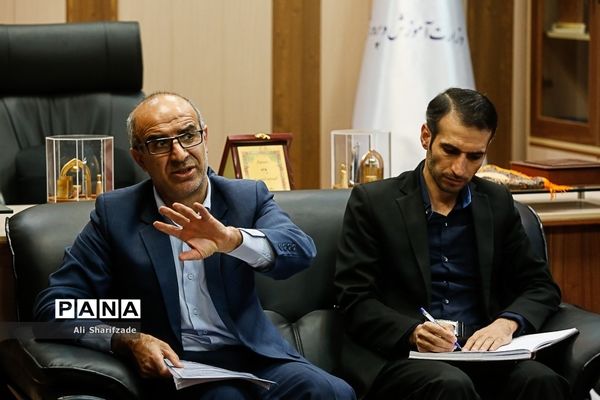 دیدار وزیر آموزش و پرورش با جمعی از نمایندگان مجلس